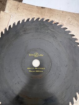 Stolová kotúčova píla (cirkular) - 6