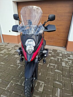 Suzuki DL 650 V Strom XT - 6