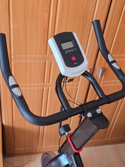 Cyklotrenažér techfitness XF 5900 - 6