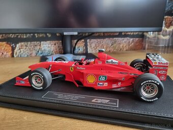 F1 1:18 Michael Schumacher - 6