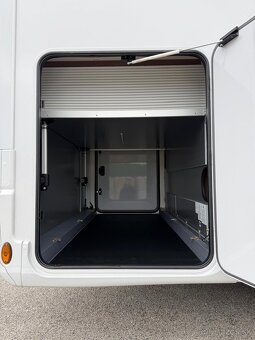 RAPIDO 8096df 4os 3,5T 180PS AUT Dvojitá podlaha - 6