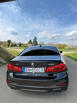 BMW 540i xDrive M Sport - G30 - 6