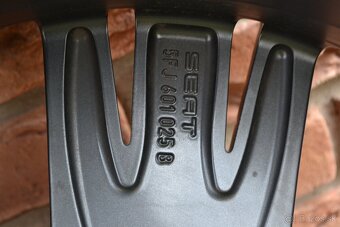 5x112 R20 Zimna sada Seat Tarraco + 235/45 R20 Continental - 6