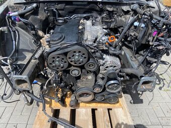 Rozpredam Audi a4 b7 - 6