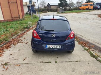 Opel Corsa 1.4 benzín 2011 - 6