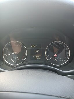 Škoda Octavia 2, 1.6 MPI - benzín + plyn - 6