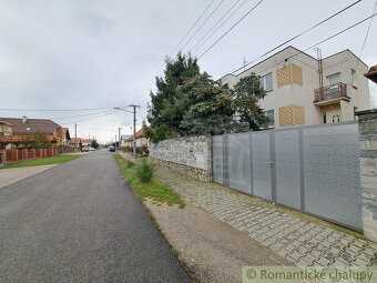 Poschodový dvojgeneračný dom so suterénom a veľkou záhrado - 6