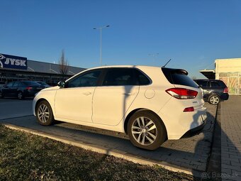 Hyundai i30 1.6 CRDi - 6