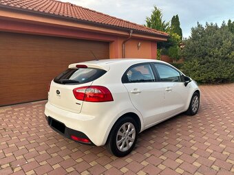 2014 Kia Rio - 6