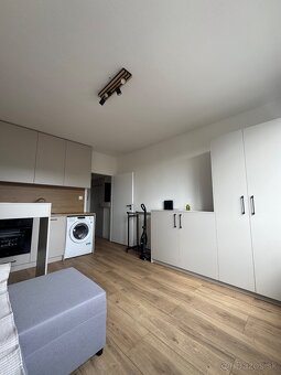 Dám do nájmu prerobenú garsonku - 6