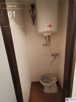 STROJNÍCKA: SKLAD č.4 - 228 m2,sociálne záz.,kanc.+spev. pl - 6