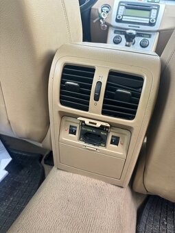 Predám passat b6 2.0 4x4 nová stk - 6