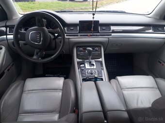 AUDI S8 - 6