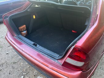Citroën C5 2.0 HDI - 6