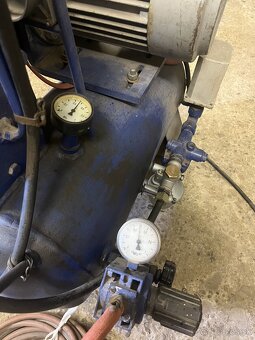 Vzduchový kompresor - 6