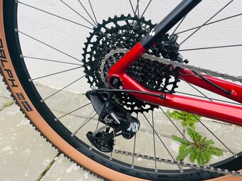 CUBE REACTION C:62 ONE carbon - 6