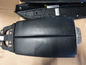 Interier M6 black - 6