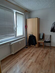 Veľký slnečný 3-izbový byt - 6