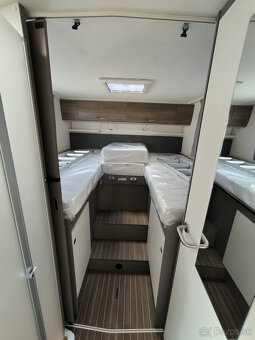 nový karavan Etrusco T 7400 SBC 2025 4-miestny - 6