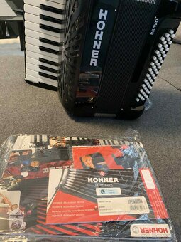 Akordeon HOHNER BRAVO I 49F - 6