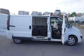 Renault Traffic 2.0 DCi 115PS L2 1.maj KLIMA 3 030 kg 2014 - 6