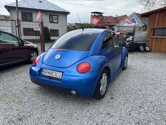 Volkswagen New Beetle 2.0 - 6