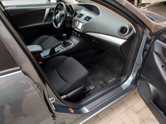 Mazda 3 1.6 Takumi - 6
