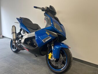 DERBI/PIAGGIO GP1 250 - 6