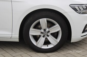 Volkswagen Passat Variant 2,0 TDi DSG 140 kW BUSINESS 4MOTIO - 6