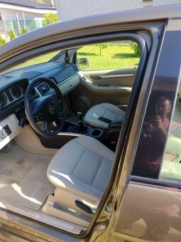 Predám Mercedes Benz B B150 - 6