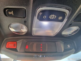 Predám Peugeot 5008 GT, FULL VÝBAVA, TOP STAV - 6