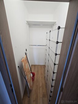 Nadštandardný 2-izbový byt s tromi balkónmi na prenájom v KN - 6