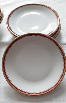 Predám sadu tanierov. - 6