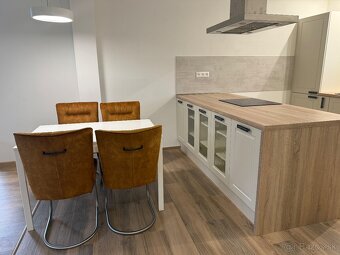 Na prenájom 3izbový byt v rodinnom dome-Voľný ihned - 6