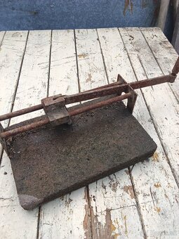 REZACKA STARA NA OBKLAD - 6