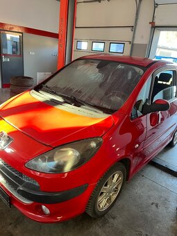 Peugeot 1007 - 6