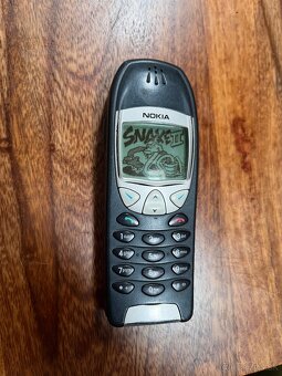 Nokia vintage mobily a legendarne manažérske na predaj - 6