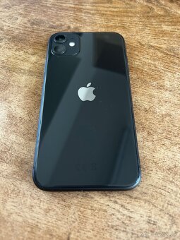 I phone 11 - 6