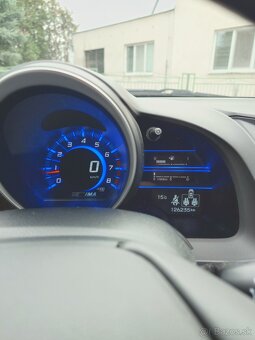 Honda CR-Z - 6