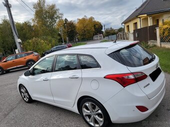 Hyundai I30 CW 1.6CRDi Premium - 6