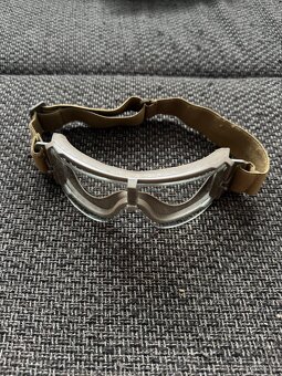 Airsoft výbava – maska, okuliare, hydrovak, odhadzovák - 6