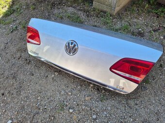 Predám zadný kufor pre Volkswagen Passat B7 sedan - 6