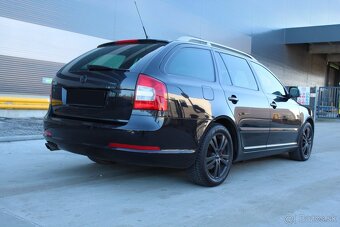Škoda Octavia Combi 2.0 TDI RS - 6