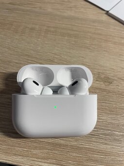 AirPods pro 2 - 6