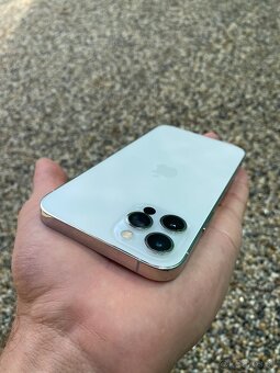 iPhone 12 pro 256GB - baterie 100% - 6