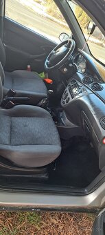 Ford focus - 6