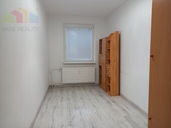 Na prenájom 4 izbový byt v centre Dubnice n/V. - 6