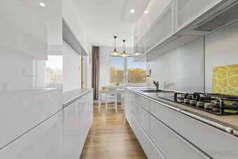 PRIESTRANNÝ - 4 izbový byt - 86 m2 Štefunková ul. VÝBORN - 6