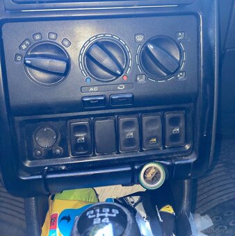 Volkswagen Polo 1.9 SDI - 6