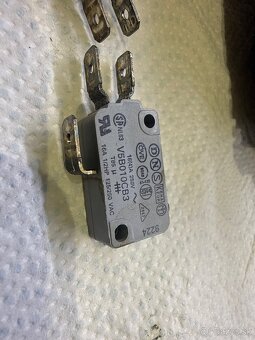 Elektromotor z mixéra - 6